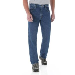 Wrangler Rugged Wear Relaxed Straight Men’s 48x30 Medium Wash Denim NWT